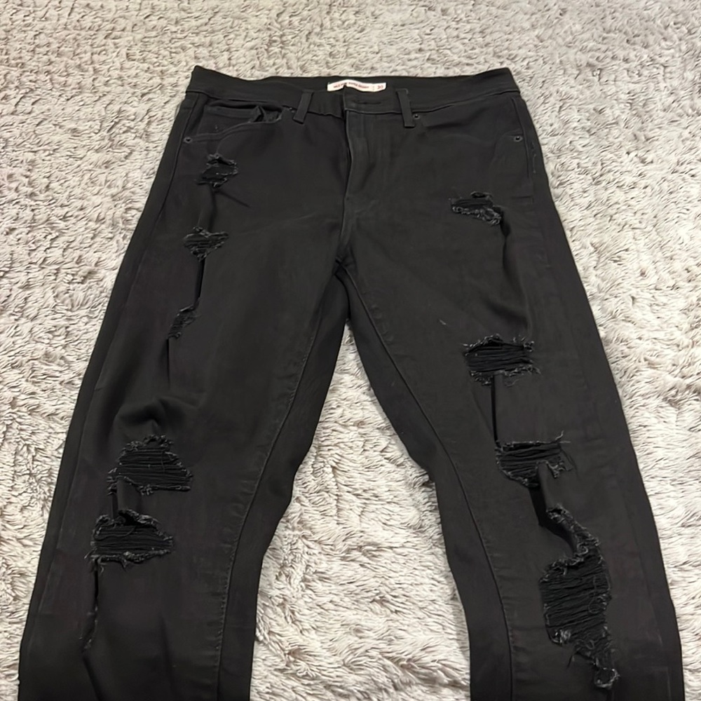 Size 30 high waist skinny Levi’s